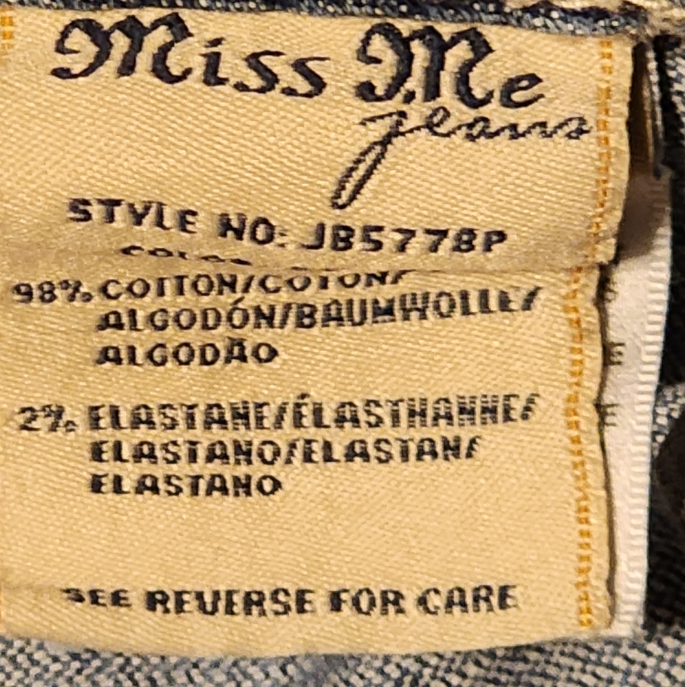 Miss Me Jeans sz. 27.  Waist  32.    CLB - Picture 7 of 9